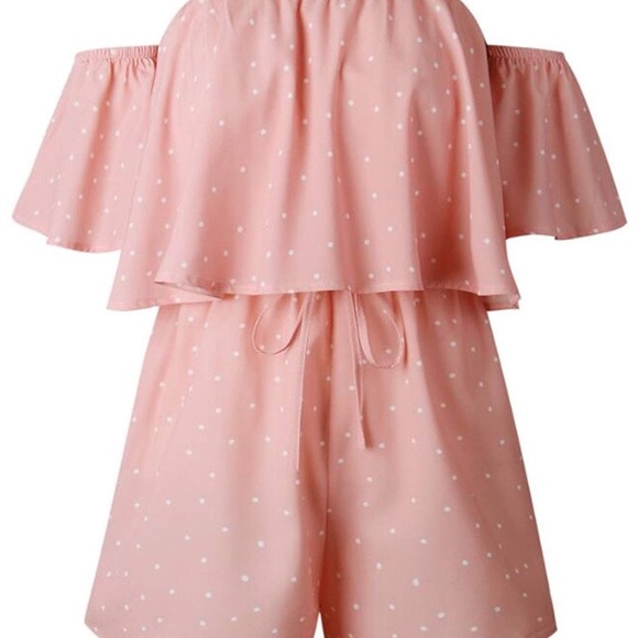 Pink off the shoulder romper - Picture 2 of 3